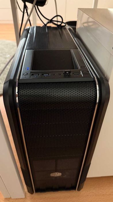 SERVER-TYPE TOWER PC / RENDERING / GAMING436726159419658242