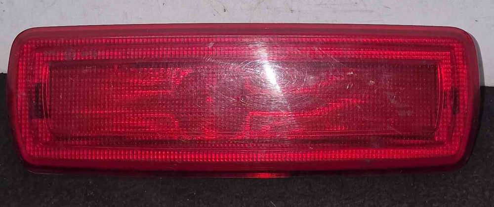 Luz Stop Adicional / 3º Stop - RENAULT TRAFIC III Caixa
