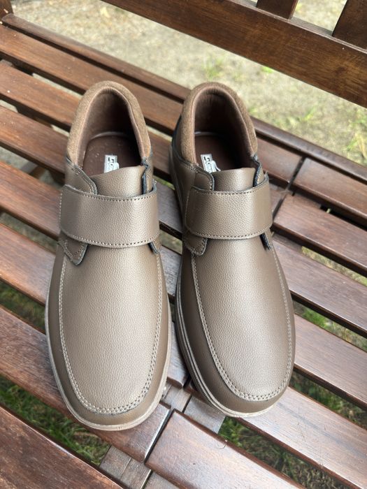 buty męskie brązowe