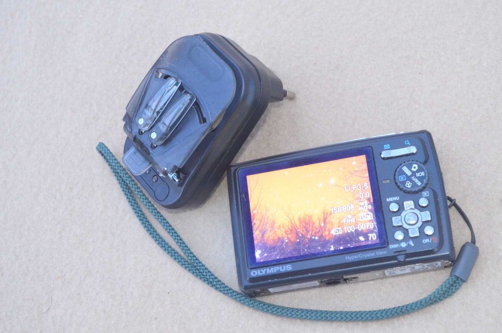 Широкоугольный Olympus Olympus µ TOUGH-6010 цифровик мыльница компакт