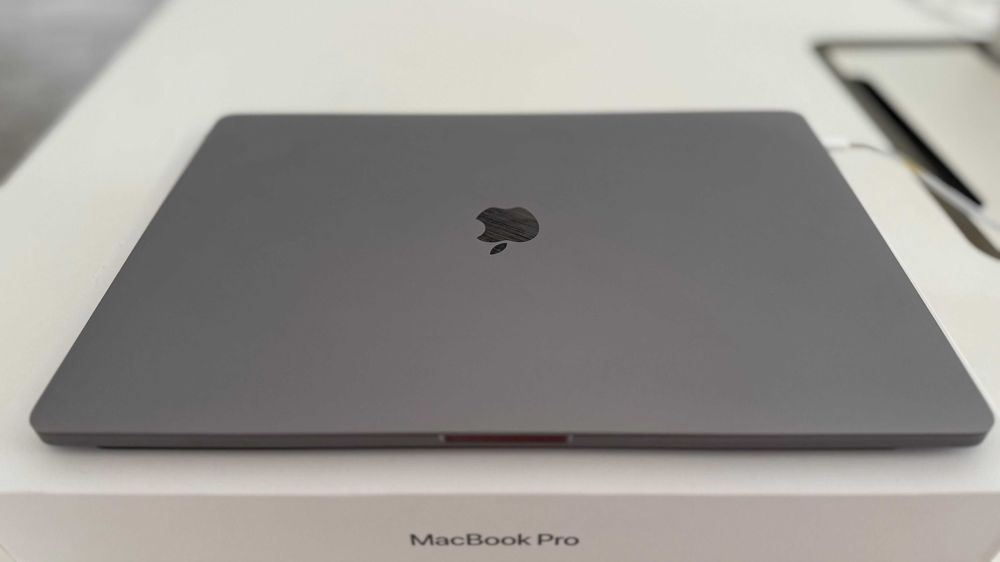 macbook pro 16 2019 512 - купить ноутбуки - Цена на OLX.ua