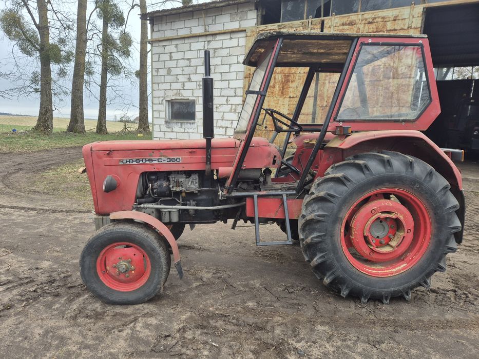 Ursus c360 z kabiną