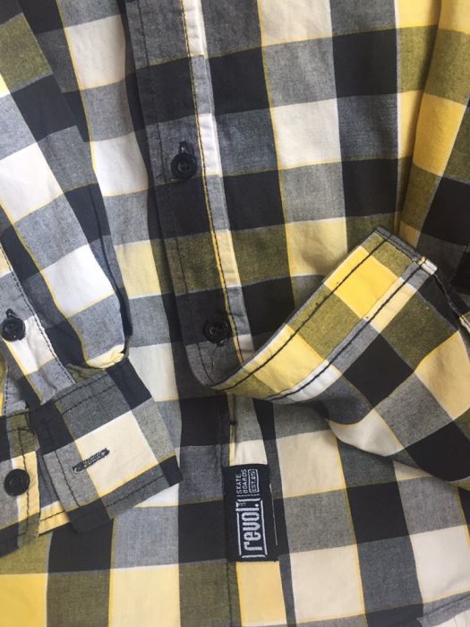 Рубашка Revol Новая