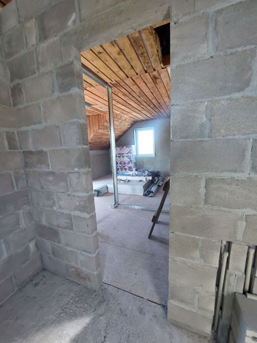 Продається будинок , с.Рованці