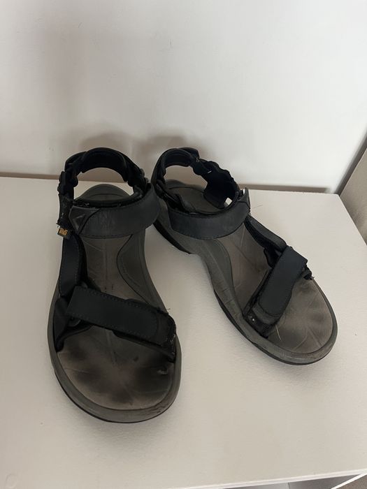 Сандалі босоніжки Teva для походів 40