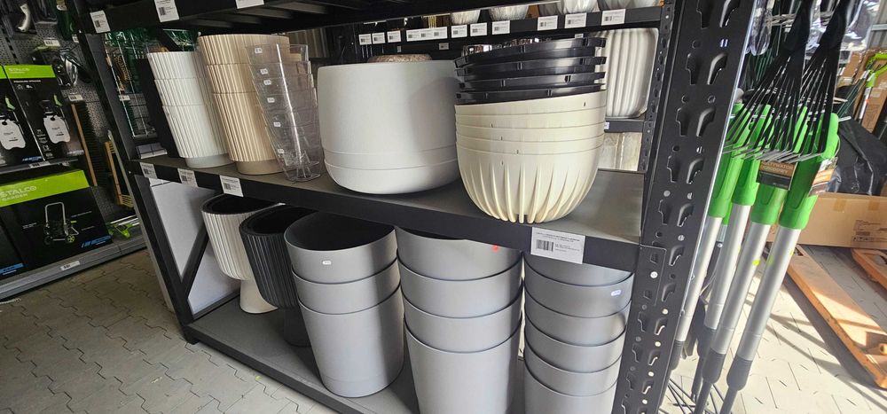 Doniczki osłonki na doniczki ceramiczne plastikowe