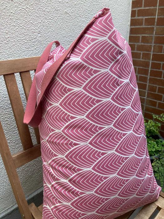 Almofada/Puff para Praia, Piscina ou Jardim - NOVA