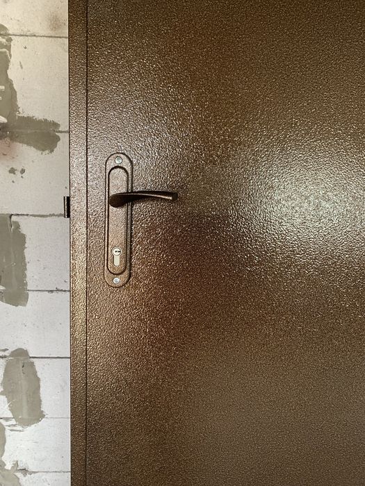 Двері сталеві вхідні   Якість 100%