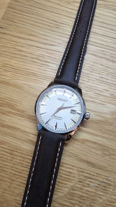 Relógio Seiko Presage Cocktail Branco e Prateado com Pulseira Castanha e Prateada