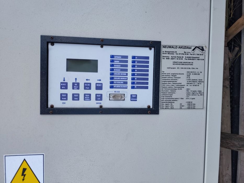 Szafa sterownicza/Centralna bateria/Zasilacz Przemysłowy