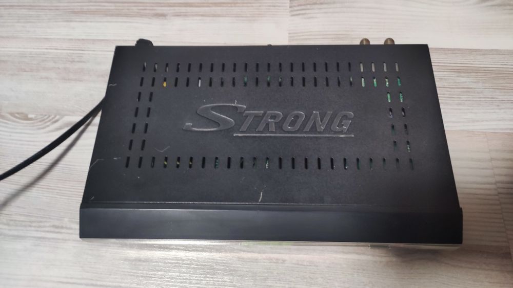 Приставка Strong srt6126