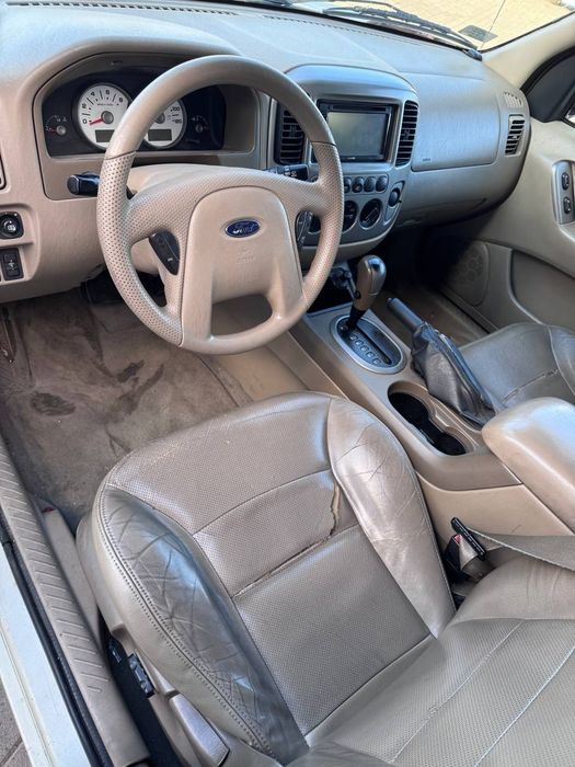 Авто для ЗСУ Ford Escape