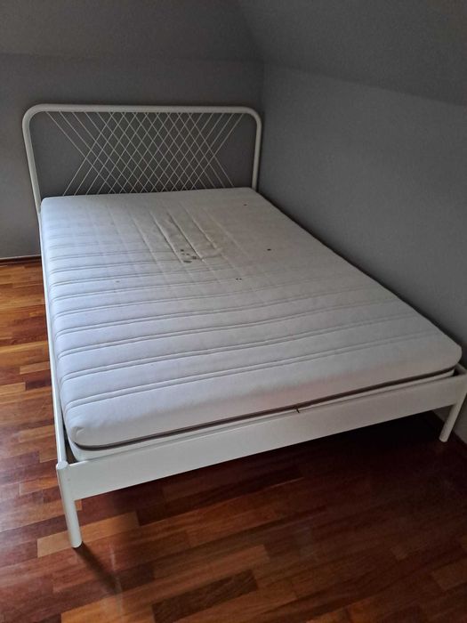 łóżko IKEA z materacem 140x200 - możliwy transport