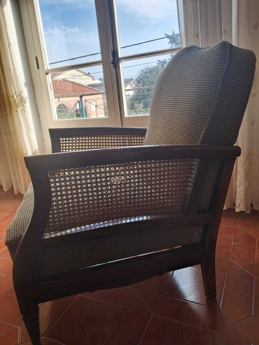 Conjunto sofás e mesa de apoio estilo inglês Vintage