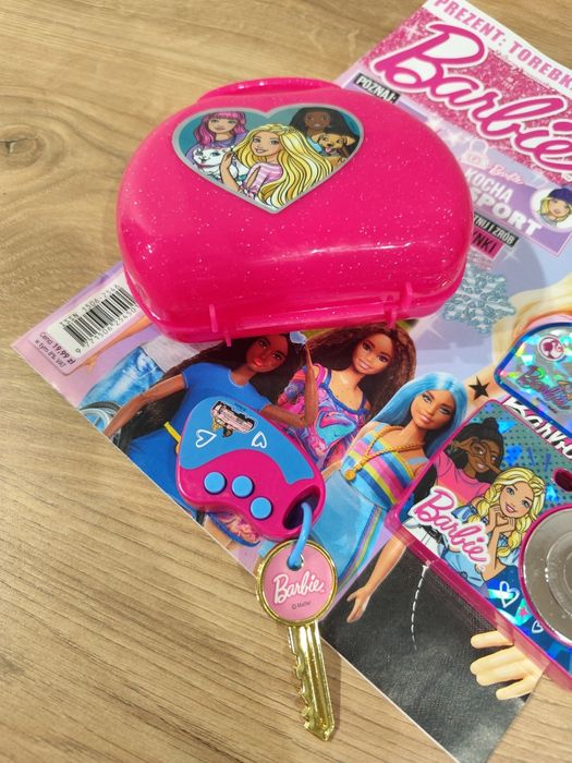 Nowa Gazetka Barbie z dodatkiem Torebka - Kuferek / hobby / zabawki