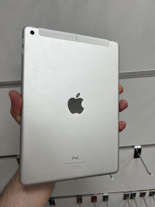iPad 6 128GB Silver