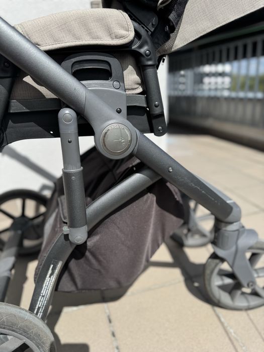 Roan bass next 2 w 1