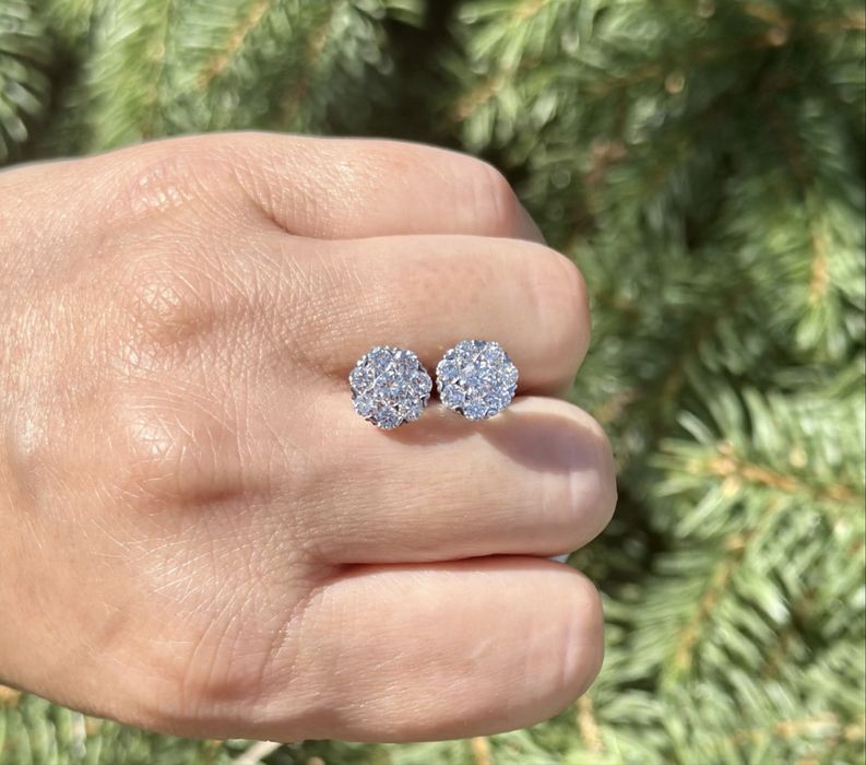 Золоті сережки пусети з діамантами,с бриллиантами, 1.9 ct.,4.2мм.3 мм.