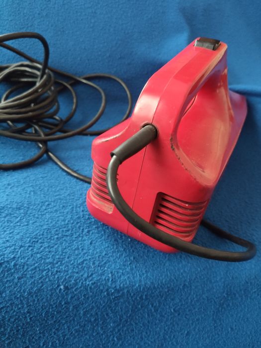 Пилосос автомобільний