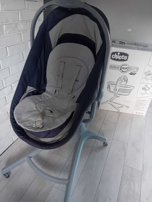 Chicco Baby Hug Air 4 in 1 + materac + tacka + pokrowiec