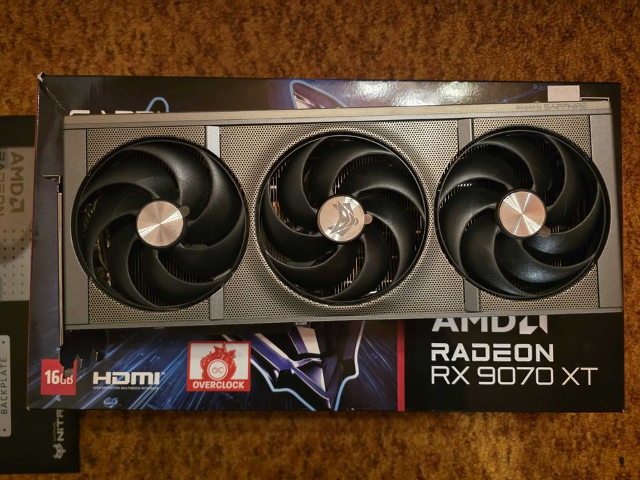 Amd Radeon Sapphire Rx 9070 XT 16 Gb GDDR6 Nitro + OC