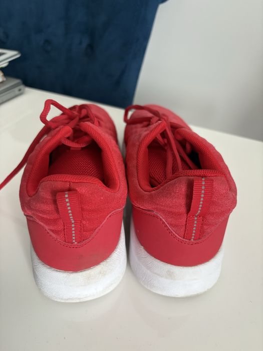 Buty sportowe damskie polecam