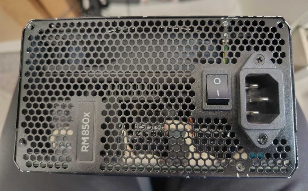 Corsair RM850x – 850W Power Supply64752113453826123