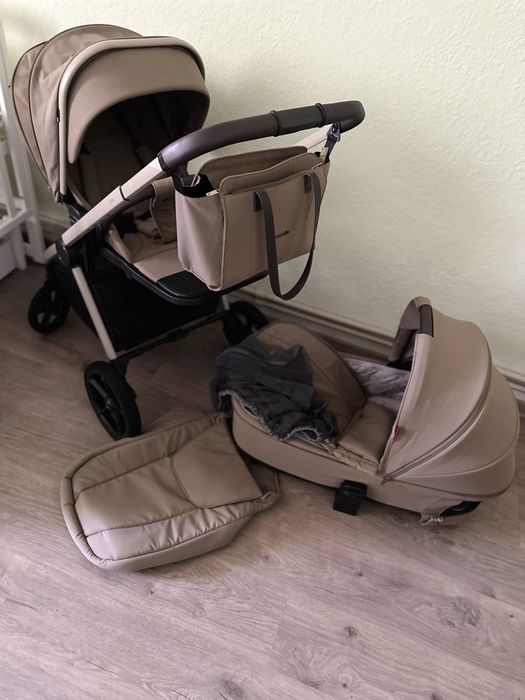 Каляска Carello Ultro 2в1
