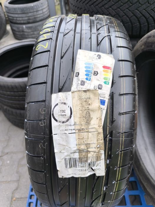 Opona Bridgestone potenza 245/45/19 pojedynka  nowa