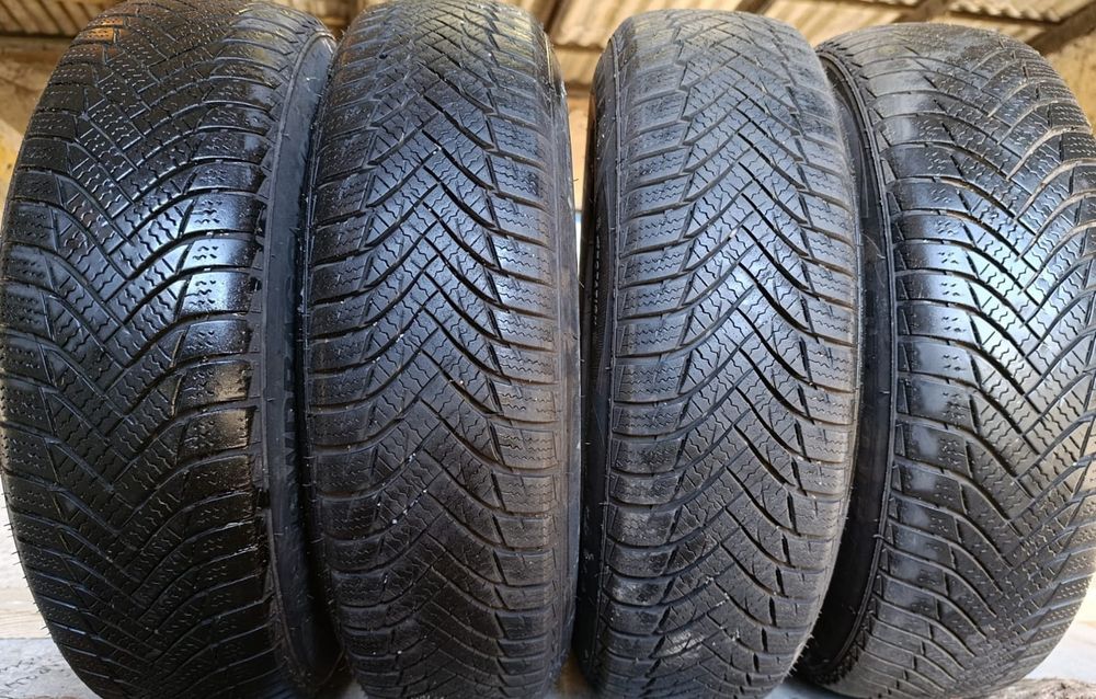 Opony zimowe 155/80  koła stalowe R13 komplet 4 szt