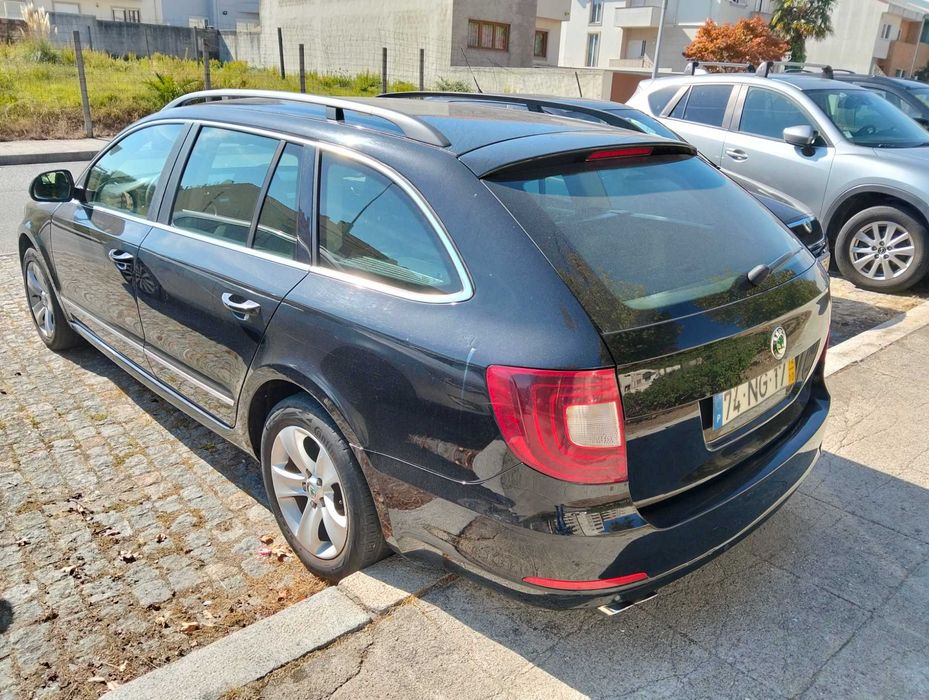 skoda superb break  2.0 140 cv automática — photo 3