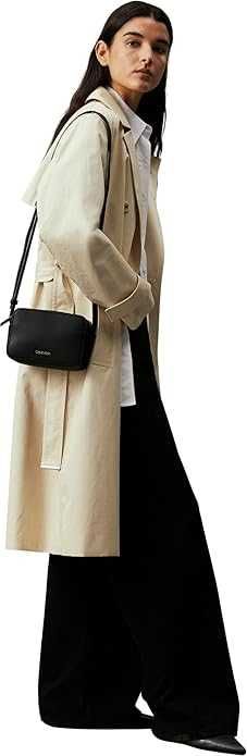 Жіноча сумка Calvin Klein Сумка Ck Must Camera Bag K60K610293