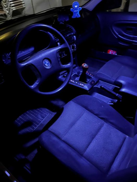 BMW E36 316i — 1991 — Bem conservado — 2 jogos de rodas — Inspeção até novembro de 2027 — photo 4