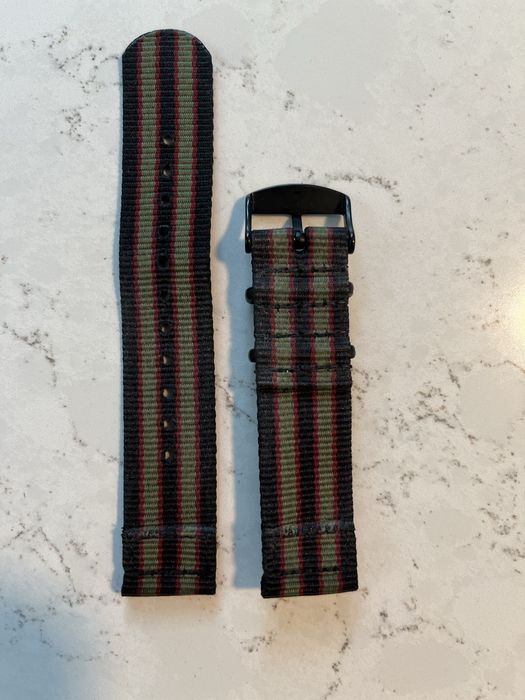 Pasek do zegarka nylonowy James Bond klasyczny 20mm