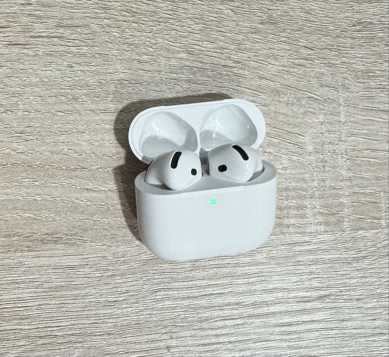Airpods 4 (auriculares novos)