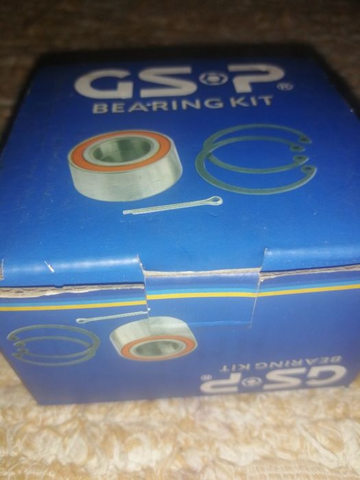 Dois rolamentos Novos para Opel corsa B.