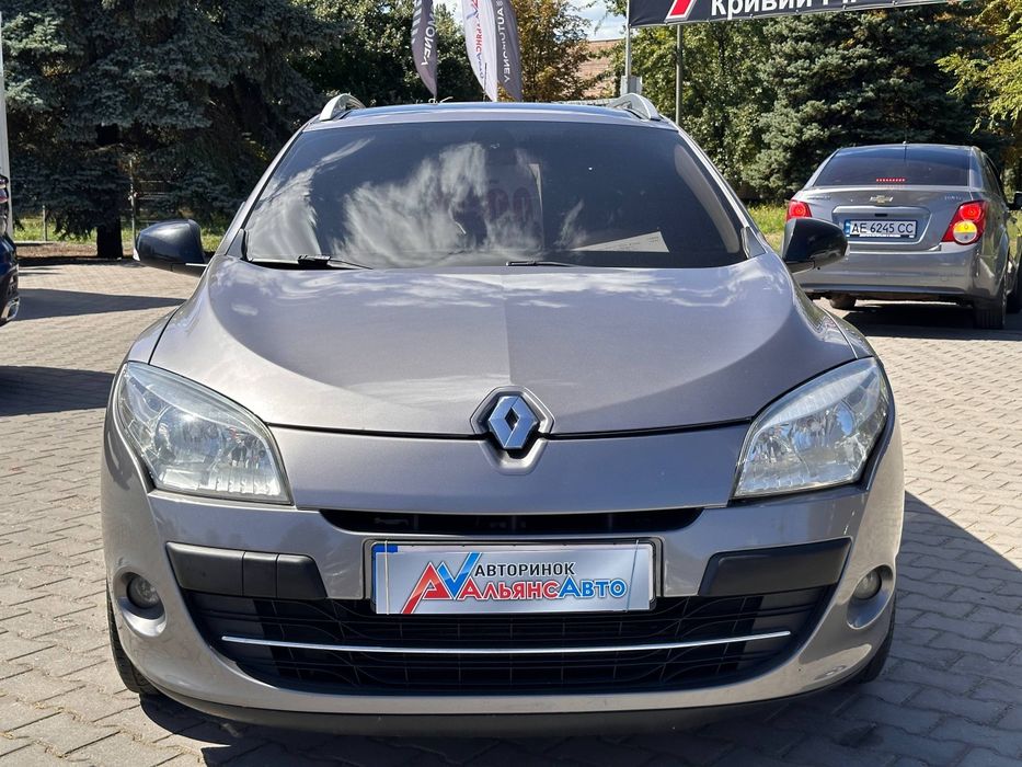 Renault Megan №4951 (ВНЕСОК від 10%) Альянс Авто Кривий Ріг