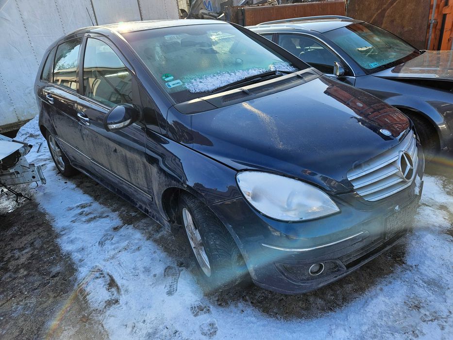 MERCEDES-BENZ B klasa, 2007 rok na części