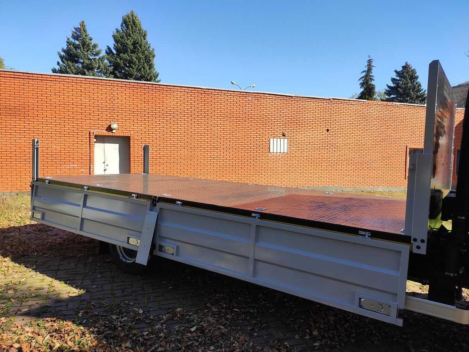 Автомобіль вантажнийHYUNDAI  EX-10  бортова платформа продаж