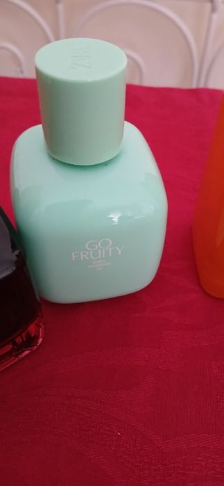 Sete Frascos de Perfume Zara, vazios