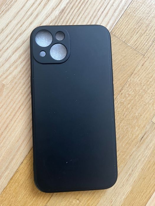 Чохли (накладки) на iPhone 13/14