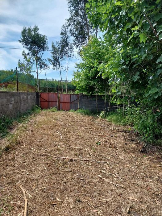 Terreno rústico com capacidade construtiva