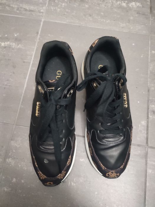 Sapatilhas mulher Guess