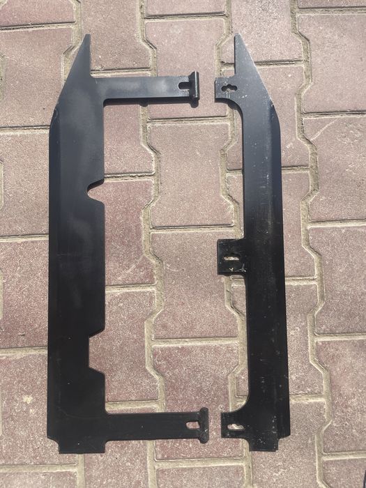 Przysłony blachy szczeliny przystawka New Holland Case nowe oryginał