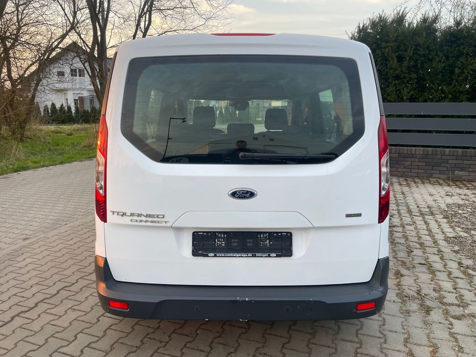 Ford Toureno Connect 2015r