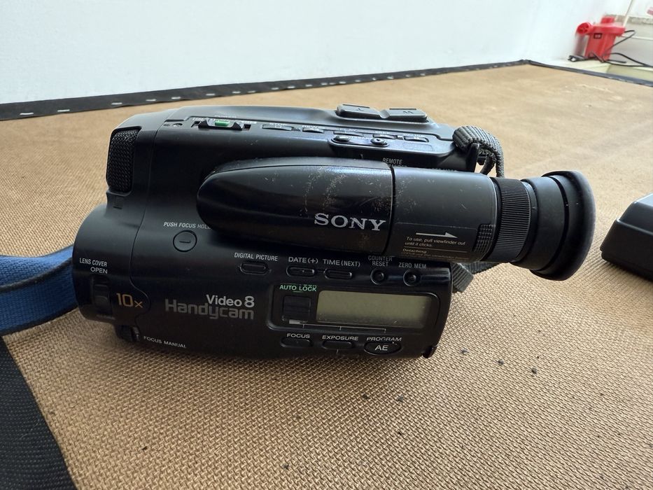 Sony video 8 handycam VINTAGE