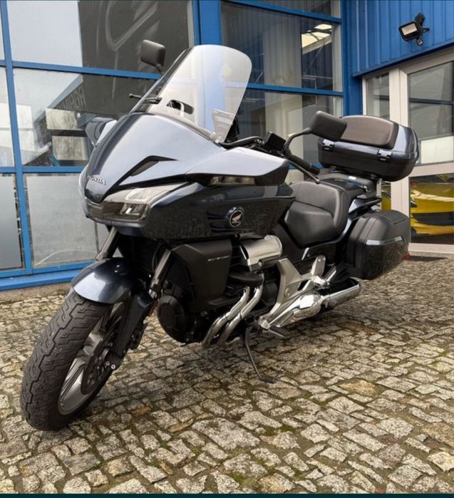 Honda CTX 1300   .