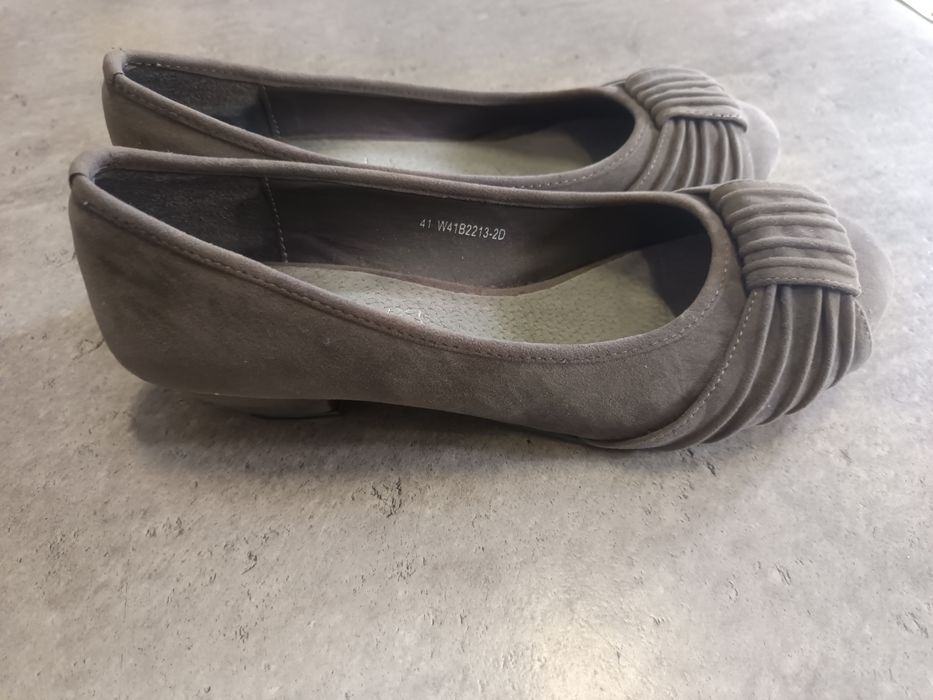Buty damskie czółenka Naomi hit viral style new hot Basic must have retro vintage premium