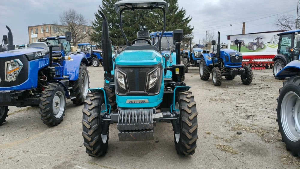 Трактор BULAT TE504R з дашком