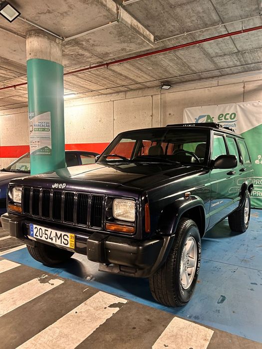 Jeep Cherokee 2.5 TD Sport